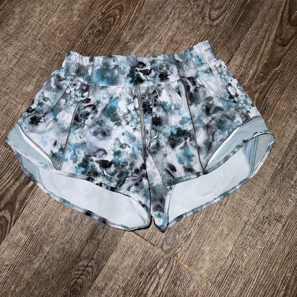 lululemon athletica Women's Blue and Black Athletic Shorts